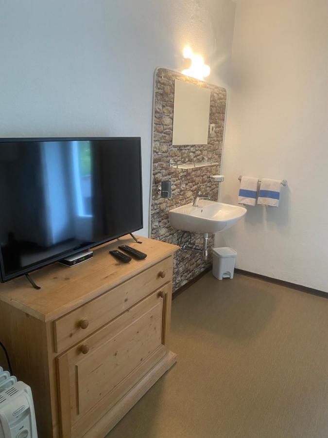 Zimmer 1 Am Manoetscherhof Guest House ตีเรส ภายนอก รูปภาพ